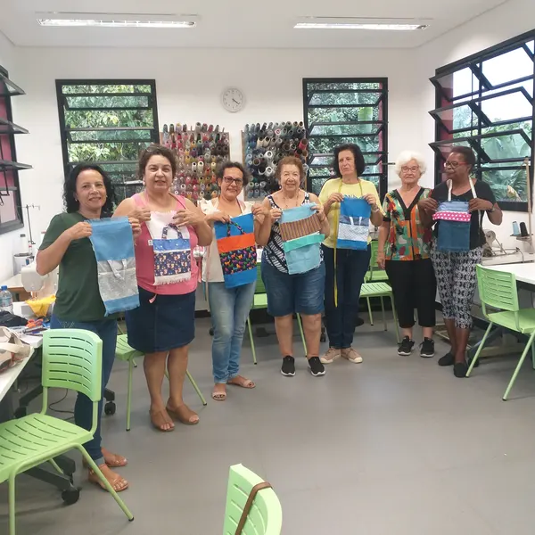 Aula no Centro Santa Marta 25