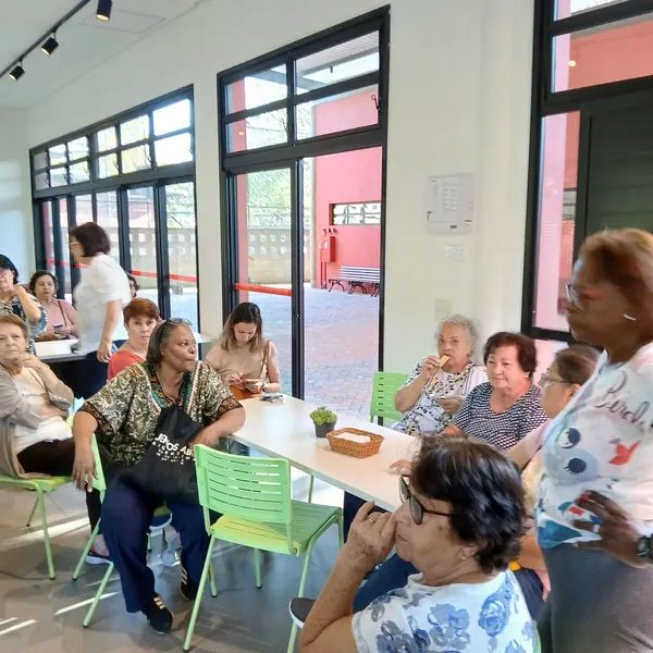 Aula no Centro Santa Marta 51
